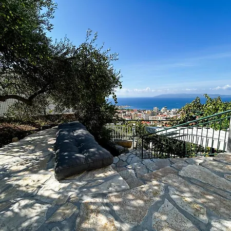 House Josh * Makarska